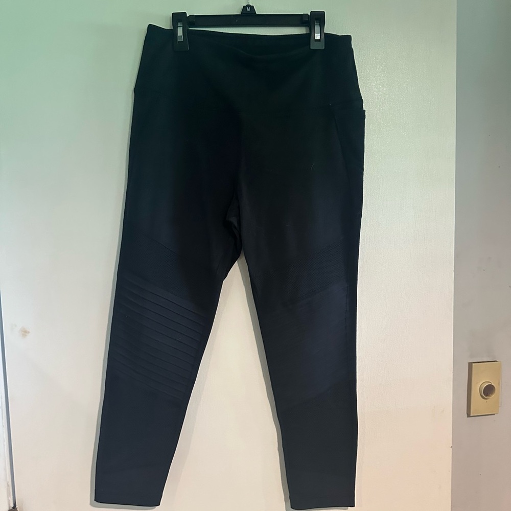Reebok black moto style legging